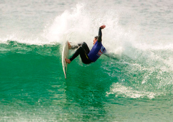 Russell Winter wins English National Surfing Championship